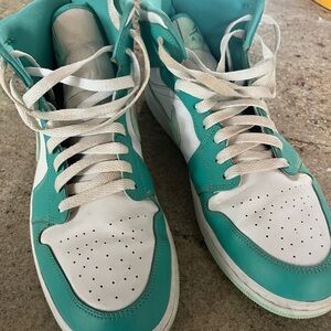 Womens Air Jordan 1 Mid ‘Marine Green’